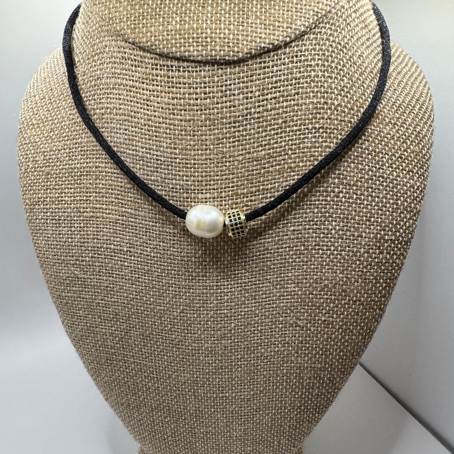 Black Pearl Necklace